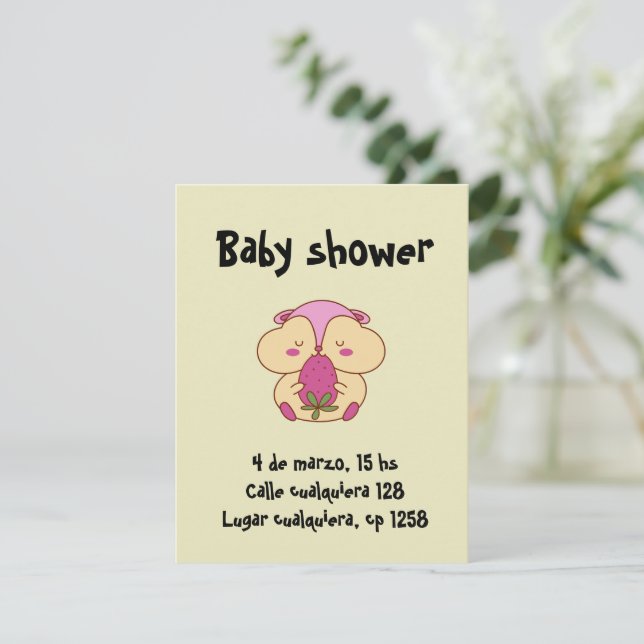 Tarjeta Festiva Hámster comiendo una frutilla  (Anverso de pie)