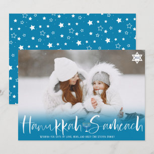 Tarjeta Festiva Hanukkah Sameach guión superpuesto azul menorah fo