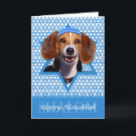 Tarjeta Festiva Hanukkah Star of David - Beagle<br><div class="desc">Lo que podría hacer que decir Feliz Hanukkah fuera más divertido que tener a este perro Beagle usando un Yamaka rodeado por la Estrella de David. Este fantástico diseño vacacional hará las delicias de tus amigos y familiares, así como de otros amantes del perro. Este diseño está disponible en más...</div>