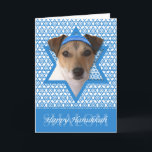 Tarjeta Festiva Hanukkah Star of David - Jack Russell Terrier<br><div class="desc">Lo que podría hacer que decir Feliz Hanukkah sea más divertido que tener a este Jack Russell Terrier Dog usando un Yamaka rodeado por la Estrella de David. Este maravilloso diseño navideño hará las delicias de tus amigos y familiares, así como de otros amantes del perro. Este diseño está disponible...</div>