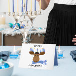 Tarjeta Festiva Happy Hanukkah Moose Personalizado Hanukkah Card<br><div class="desc">¡Desee a los que estén en su lista un feliz Hanukkah con esta divertida tarjeta de vacaciones de Moose que puede ser totalmente personalizada para decir exactamente lo que quieran! Añadir cualquier nombre de familia o de empresa.</div>