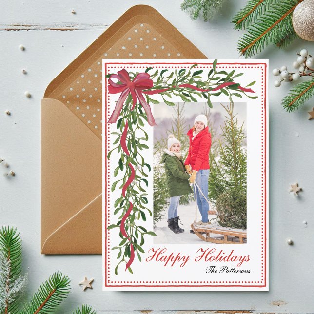 Tarjeta Festiva Happy Holidays Mistletoe Red Bow Family Photo (Subido por el creador)