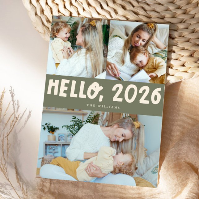 Tarjeta Festiva Hello 2026 Typography Sage Green Photo (Subido por el creador)
