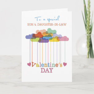 Tarjeta Festiva Hijo e hija de familia Valentine Rainbow Clouds