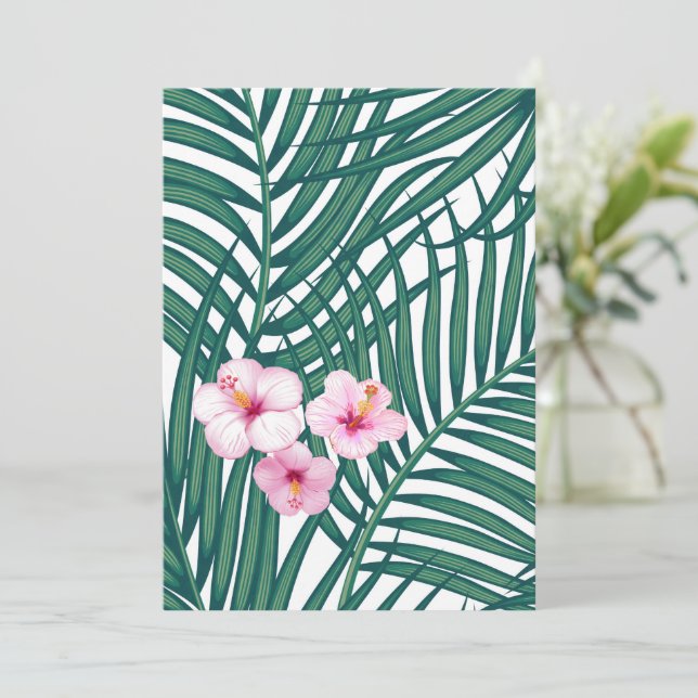 Tarjeta Festiva Hojas tropicales verdes con flores de hibiscus (Anverso de pie)