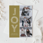 Tarjeta Festiva JOY Foliage Lettering Gold Collage de fotos<br><div class="desc">Tarjeta plana JOY Foliage Lettering Gold Navidades Collage de fotos | Enviar saludos de Navidad con esta fantástica tarjeta de foto de vacaciones. Presenta una tipografía decorativa de follaje JOY y un patrón festivo. Personalice agregando nombres,  mensajes y fotos.</div>