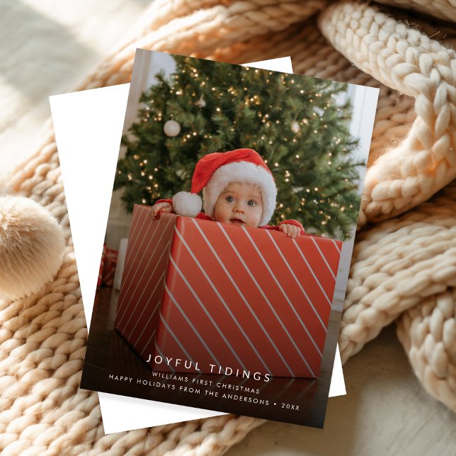 Tarjeta Festiva Joyful Tidings | Baby’s First Christmas Photo (Subido por el creador)