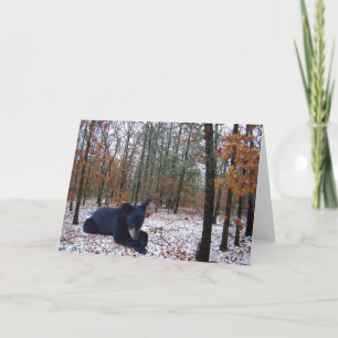 Tarjeta Festiva La escena del invierno: el cubo del oso negro en e