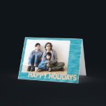 Tarjeta Festiva Líneas turquesa y rosa fotos personalizadas modern<br><div class="desc">Diga Felices Fiestas con estilo con esta divertida y moderna tarjeta de foto personalizada,  con un fondo azul turquesa rayado y una tipografía rosa rubor.</div>
