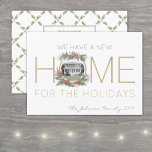 Tarjeta Festiva Los nuevos Navidades de fotografía en casa escribi<br><div class="desc">Comparte la alegre noticia de tu nuevo hogar con una elegante tarjeta de invitación móvil de vacaciones de personalizado. La imagen y el texto son simples de personalizar. Si se prefiere, una sola persona puede cambiar "Tenemos un nuevo hogar para las vacaciones" por "Tengo... " (IMAGE PLACEMENT TIP: Una manera...</div>