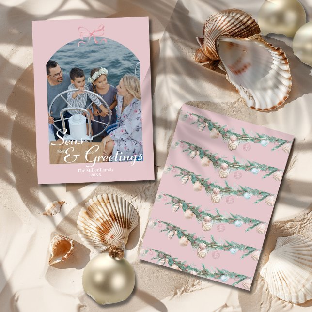 Tarjeta Festiva Mares y saludos Dusty Pink Bow Arch Foto (Seas & Greetings Dusty Pink Bow Arch Photo Holiday Card)