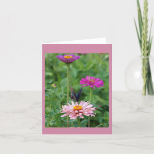 Tarjeta Festiva Mariposa en el jardín