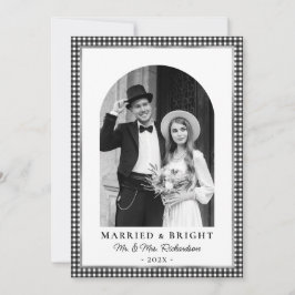 Tarjeta Festiva Married and Bright Newlywed Photo Black White