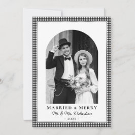 Tarjeta Festiva Married and Merry Arch Photo Black White Plaid