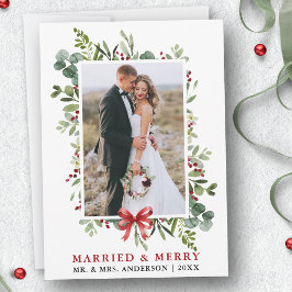 Tarjeta Festiva Married & Merry Watercolor Greenery Red Bow
