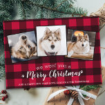 Tarjeta Festiva Mascota Personalizado Perro Lover Foto Navidades R<br><div class="desc">¡Te Alegramos Una Feliz Navidad! Envíe saludos lindos y divertidos de vacaciones con esta tarjeta de festividad personalizado mascota súper adorable y personalizada. Feliz Navidad deseos del perro con hermosas huellas de pata en un divertido diseño moderno de collage de fotos. Añade las fotos de tu perro o de tu...</div>