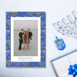 Tarjeta Festiva Menorah Hanukkah Dos Fotografía de color amarillo<br><div class="desc">Tarjeta de vacaciones de dos fotos Menorah azul y amarillo Hanukkah moderna</div>