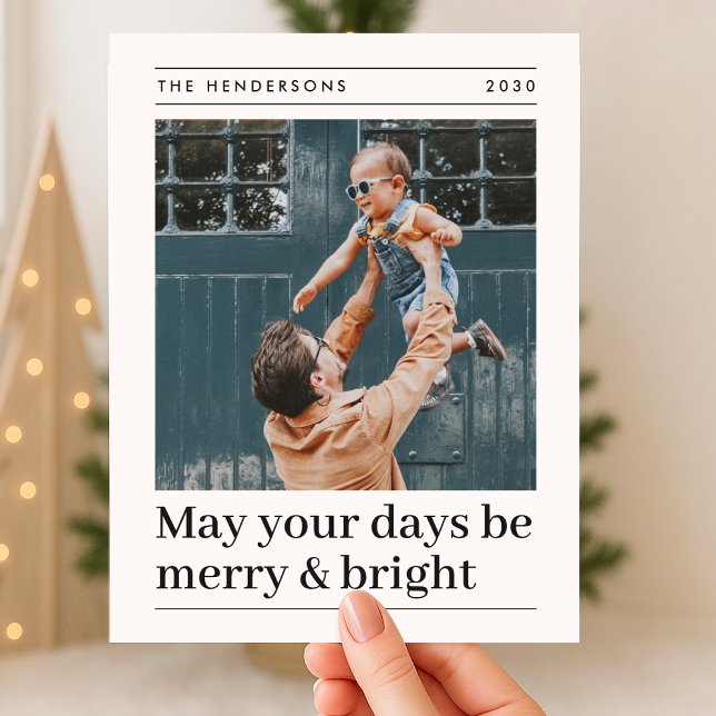 Tarjeta Festiva Merry and Bright | Minimalist Red Christmas Photo (Celebrate the season with a retro typography vertical holiday card showcasing your favorite memories)