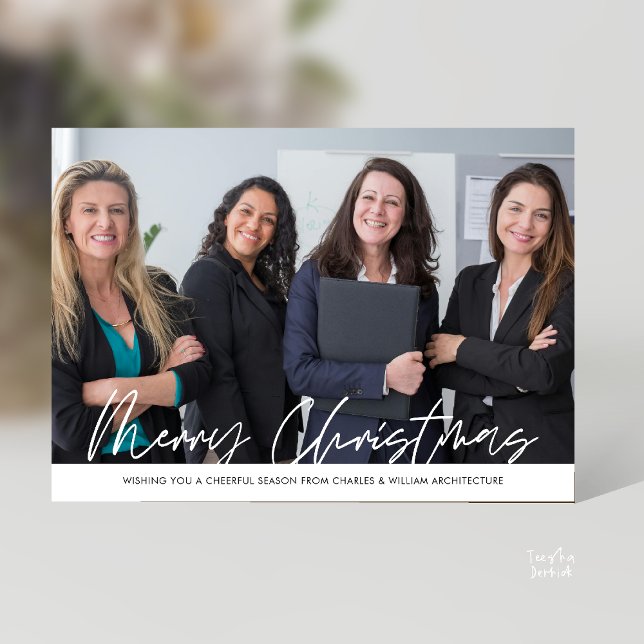 Tarjeta Festiva Merry Christmas Business Team Photo (Merry Christmas Business Team Photo Modern minimal Holiday Card for Clients in Black and White theme)