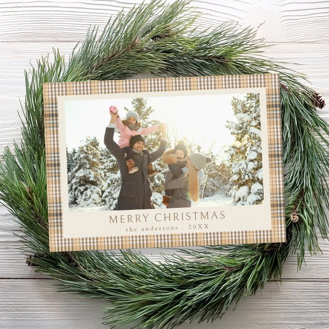 Tarjeta Festiva Merry Christmas Tan Plaid Photo (Subido por el creador)