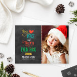 Tarjeta Festiva Merry Everything Colorous Black Chalkboard Photo<br><div class="desc">Sencillo y elegante saludo de la tarjeta de fotos navideña incluye la frase "Alegría, amor, paz y dulzura todo" en colores llamativos y en un estilo moderno con un fondo de pizarra negra. Los copos de nieve blancos se visten en la parte trasera de la tarjeta. Personaliza con tu foto...</div>