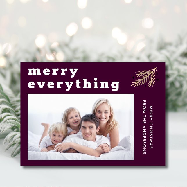Tarjeta Festiva Merry Everything Modern Rich Plum Photo (Subido por el creador)