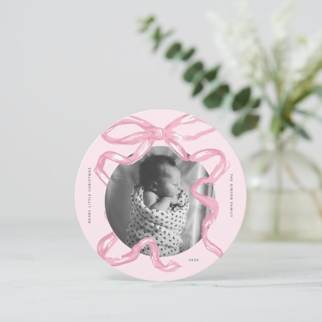 Tarjeta Festiva Merry Little Navidades Baby Bow Photo Navidades (Anverso de pie)