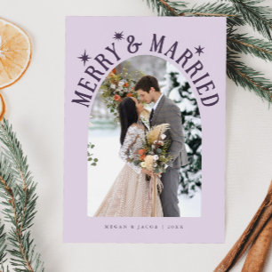Tarjeta Festiva Merry & Married Arch Fotografía recién casada Púrp