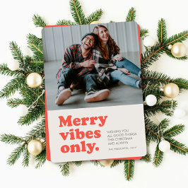 Tarjeta Festiva Merry vibes only retro holiday photo card