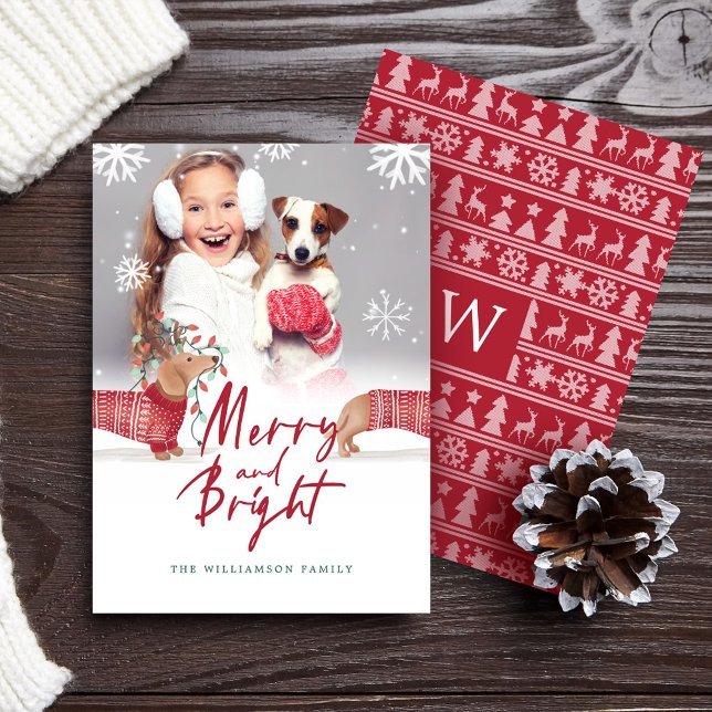 Tarjeta Festiva Merry y Bright | Dachshund Navidades Sweater Photo (Merry & Bright | Dachshund Christmas Sweater Photo Holiday Card)