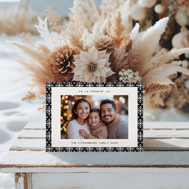 Tarjeta Festiva Minimalist Black Nordic Photo Christmas Card (Neutral Snowflake Modern Christmas Card black)