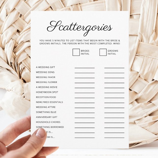 Tarjeta Festiva Minimalist Bridal Shower Script Scattergories Game (Subido por el creador)