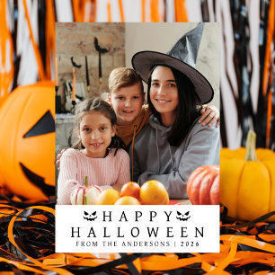 Tarjeta Festiva Minimalista moderno Spooky Happy Halloween 1 Photo