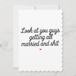 Tarjeta Festiva Miren A Todos Casados Y Divertidos.
