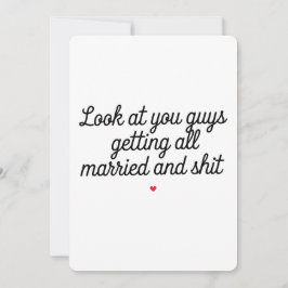 Tarjeta Festiva Miren A Todos Casados Y Divertidos.