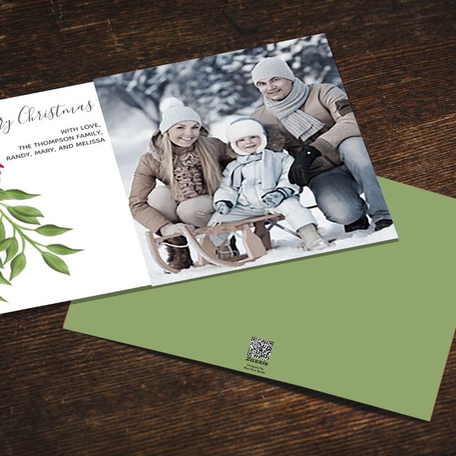 Tarjeta Festiva Mistletoe Merry Christmas One Photo (Simple 5x7 Merry Christmas photo card with whimsical mistletoe greenery. )