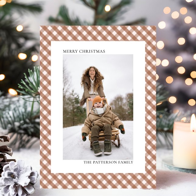 Tarjeta Festiva Mocha Brown Gingham Plaid Pattern Photo Navidades (Subido por el creador)