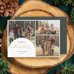 Tarjeta Festiva Moda 3 Arco de Collage de fotos Fotos navideñas<br><div class="desc">Haga que nuestros recuerdos sean inolvidables con nuestra tarjeta fotográfica de vacaciones. Presentando un delicioso collage de 3 fotos con un overlay de arco a la izquierda, adornado con "Feliz Navidad" en una falsa caligrafía de escritura de Relieve metalizado dorado. Personalízalo con el nombre de tu familia y el año...</div>