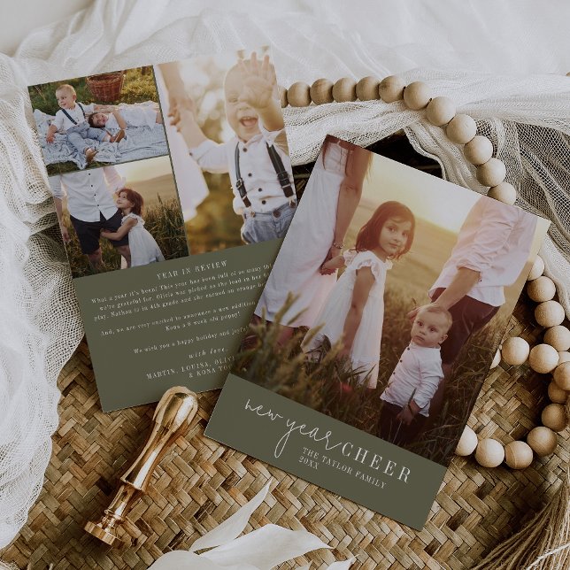 Tarjeta Festiva Moda moderna | Reseña de Año Nuevo Verde (Subido por el creador)