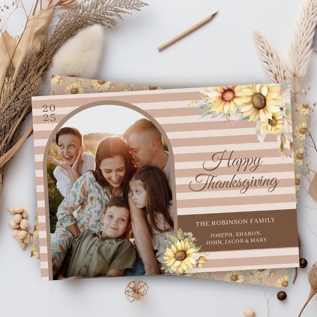 Tarjeta Festiva Moda Otoño Floral Arco Feliz Acción de Gracias (Modern Happy Thanksgiving cards with arch photo and watercolor sunflowers in autumn fall dusty rose)