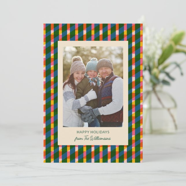Tarjeta Festiva Modern Colorful Geometric Family Christmas Photo (Anverso de pie)