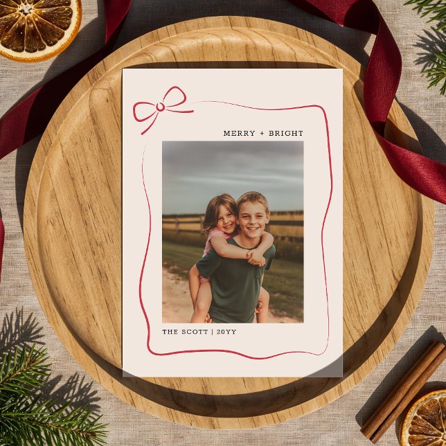 Tarjeta Festiva Modern Merry Bright Red Bow Family Photo Christmas (Subido por el creador)