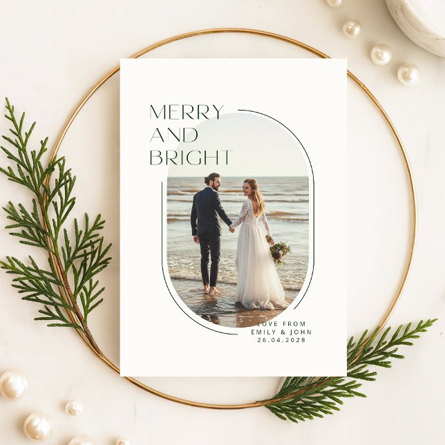 Tarjeta Festiva Modern Newlywed Romantic Beach Photo Christmas (Subido por el creador)