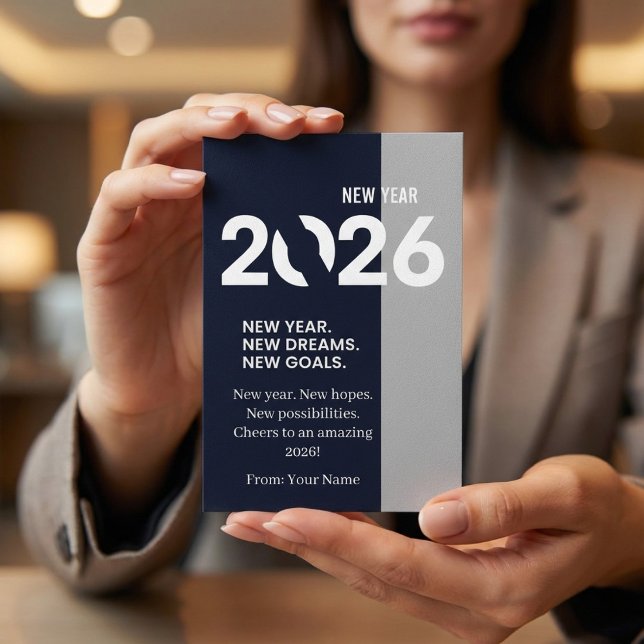 Tarjeta Festiva Modern Typography Navy Blue and Silver New Year  (Subido por el creador)