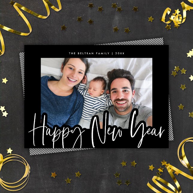 Tarjeta Festiva Moderna foto de Año Nuevo con escritura en blanco  (Subido por el creador)