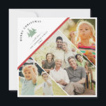 Tarjeta Festiva Moderno Collage de fotos exclusivo MERRY CHRISTMAS<br><div class="desc">Esta moderna tarjeta de Navidades brilla a través de un divertido diseño de 3 fotos, escritura de moda y tipografía minimalista, así como el uso fresco del rústico y afligido ilustracion del árbol de Navidad. Por favor, personalizar con tus 3 fotos favoritas, nombre de familia y año - y la...</div>