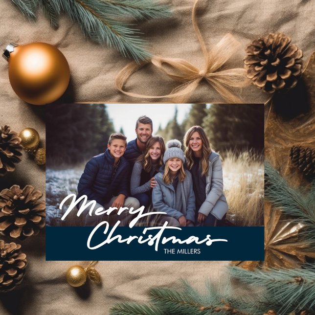 Tarjeta Festiva Modernos Navidades de la Marina de Fotos (Modern Merriest Christmas 1 Photo Navy Plaid Holiday Card)