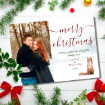 Tarjeta Festiva Morerry Christmas Script Winter Fox Couple Photo H<br><div class="desc">Personaliza tu foto especial,  nombres y fecha en esta tarjeta de vacaciones de moda con un zorro en un fondo de bosque de la escena invernal y un mensaje especial adicional al revés. Diseñado por Thisisnotme©</div>