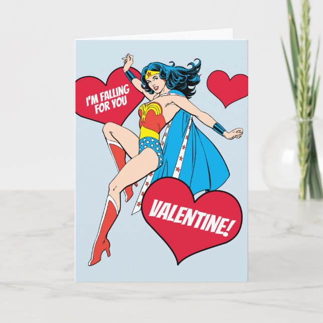 Tarjeta Festiva Mujer Maravilla | Te estoy cayendo Valentine (Anverso)
