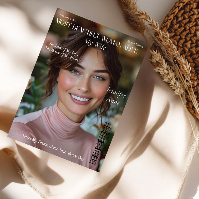 Tarjeta Festiva Mujer más bella viva novia de esposa (Most Beautiful Woman Alive Wife girlfriend Holiday Card)